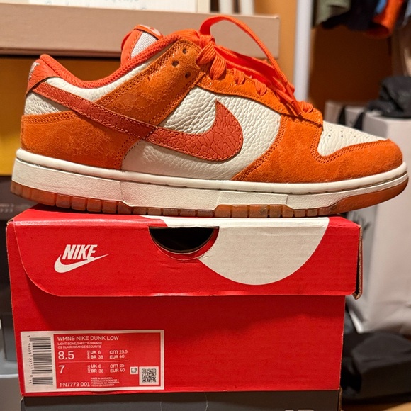 Women’s Nike dunk size 8.5 - Picture 1 of 7